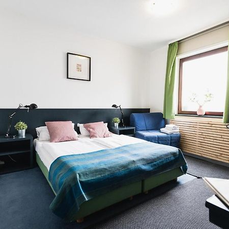 City Hotel Fellbach 24H Check-In Экстерьер фото