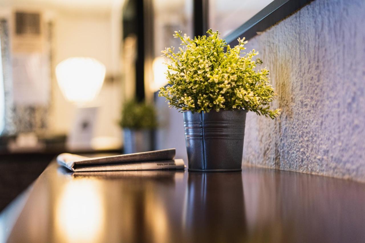City Hotel Fellbach 24H Check-In Экстерьер фото
